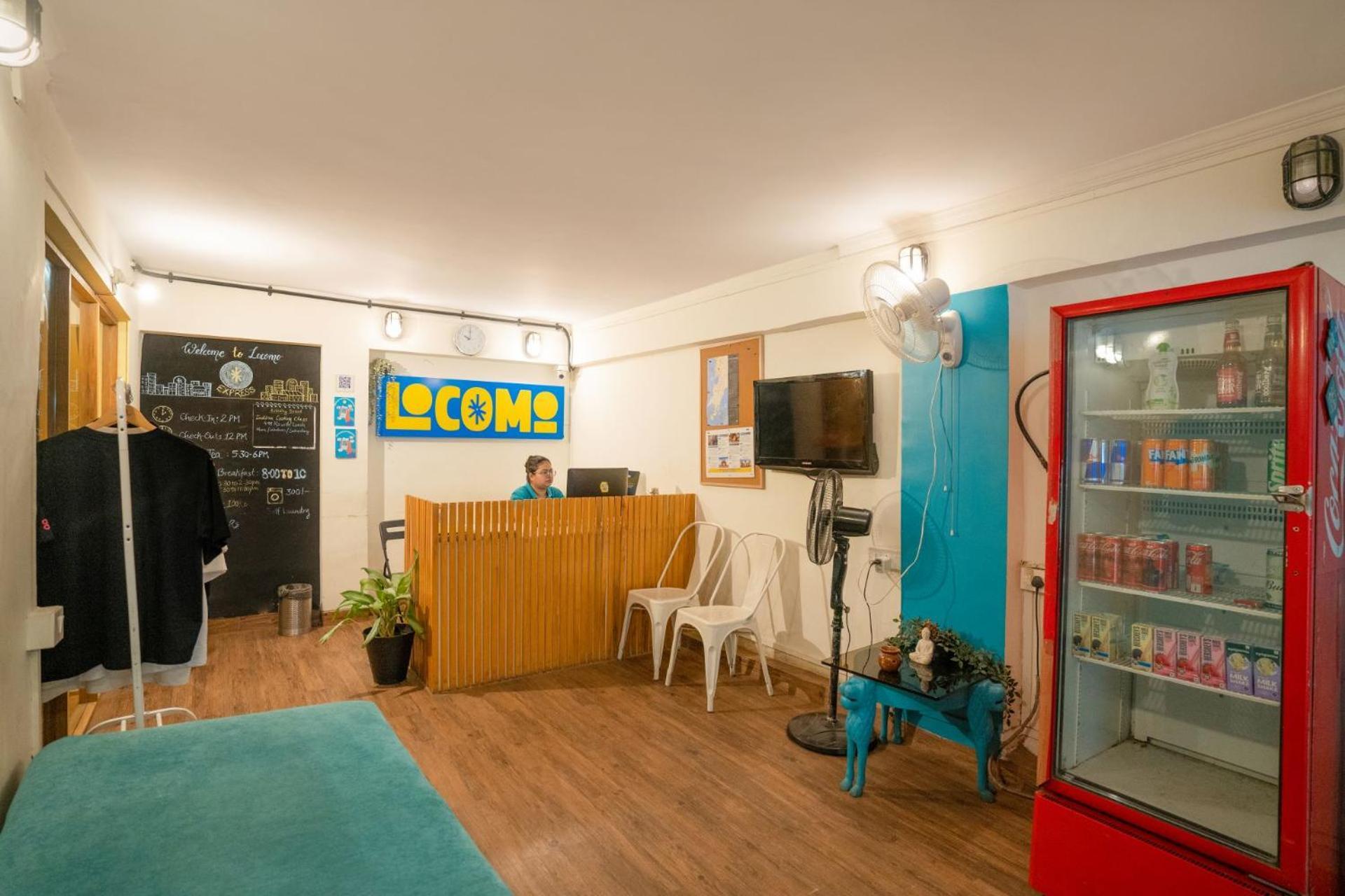 Locomo Express - Stay Work Eat Mumbai Exterior foto